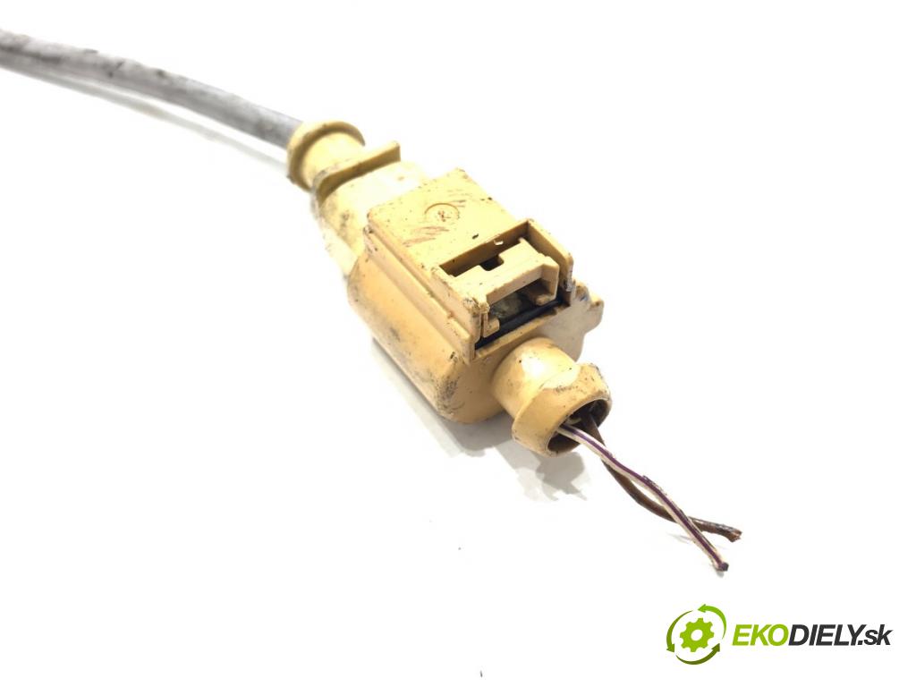 VW PASSAT B8 Kombi 2016 140 kW 2.0 TDI 1968 Snímač teploty spalín 04L906088EC (Snímač)