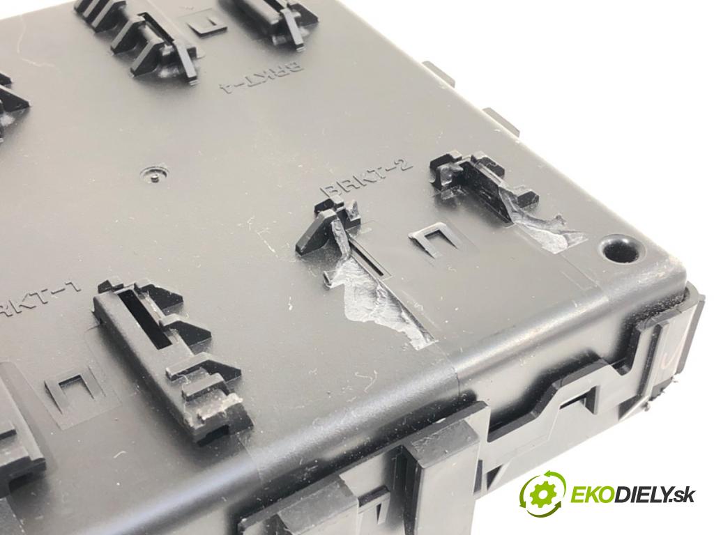 HYUNDAI KONA SUV 2021 77 kW 1.6 GDi Hybrid 1580 Modul Riadiaca jednotka 95480CM152 (Riadiaca jednotka ostatné)