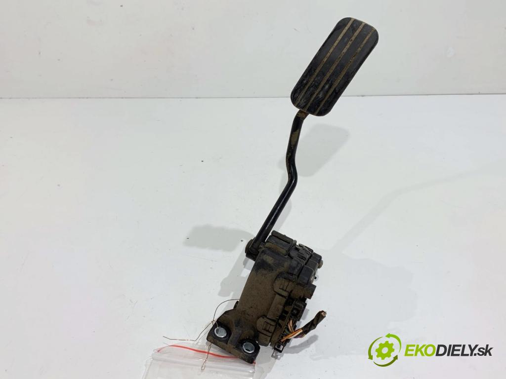 RENAULT TRAFIC II Autobus 2002 60 kW 1.9 dCI 80 (JL0B) 1870 Potenciometer plynu 7700313060 (Potenciometer plynového pedálu)