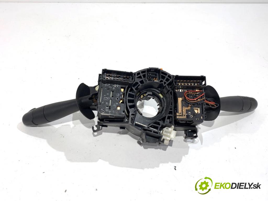 RENAULT TRAFIC II Autobus 2002 60 kW 1.9 dCI 80 (JL0B) 1870 Prepínač kombinovaný 8200070266 (Prepínacie páčky pod volantom)
