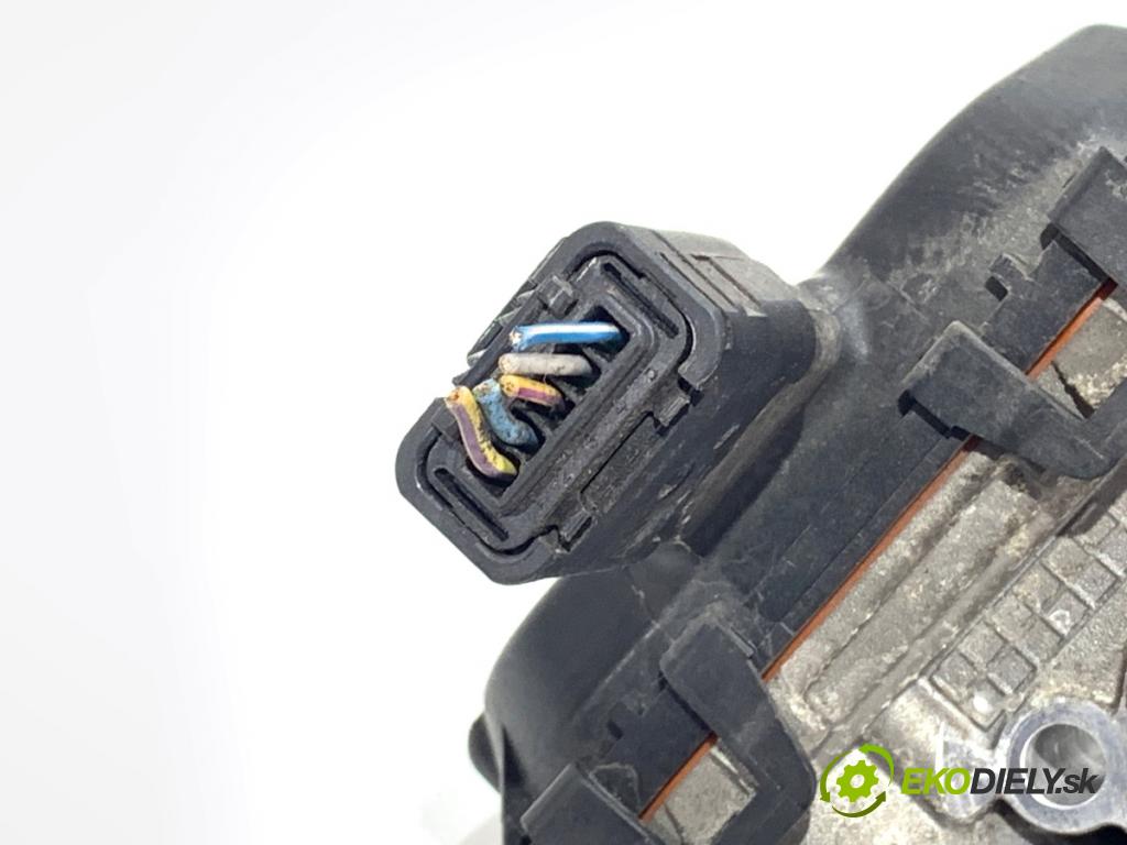 FORD FIESTA MK7 liftback 2015 70 kW 1.5 TDCi 1499 Škrtiaca klapka 9807238580 (Škrtiaca klapka)