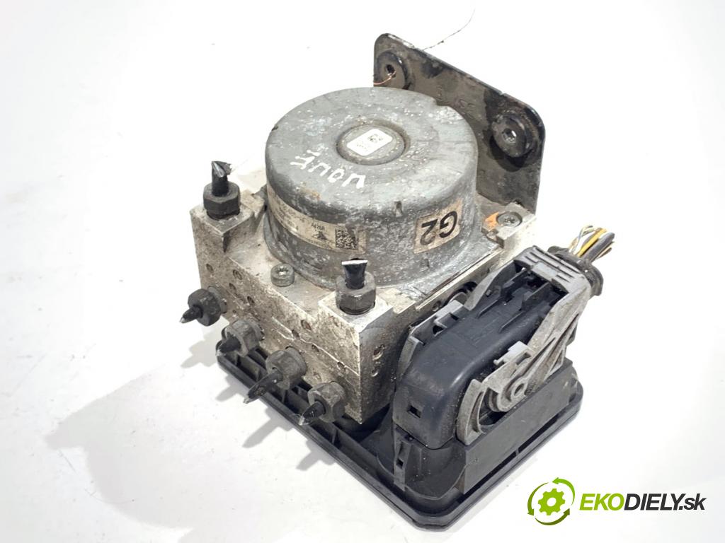 FORD FIESTA MK7 liftback 2015 70 kW 1.5 TDCi 1499 Pumpa ABS D1B1-2C405-AF (Pumpa ABS)