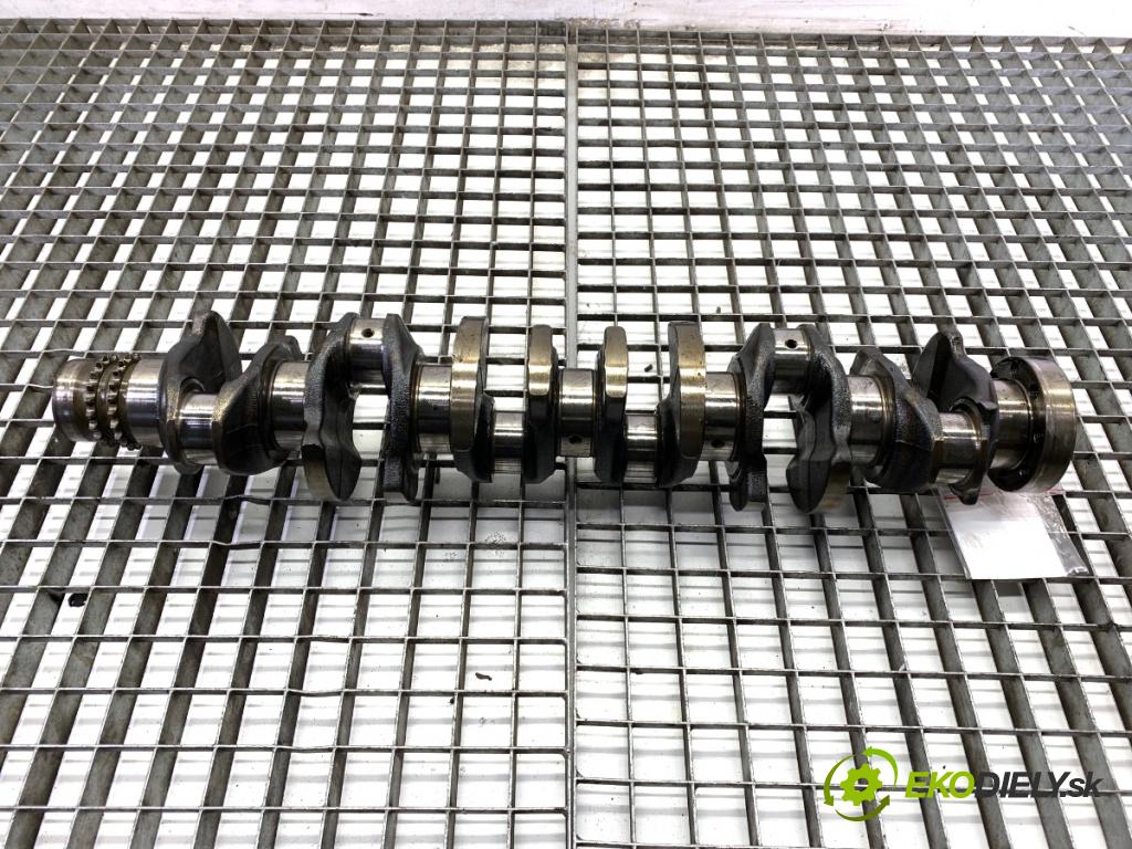 BMW E61 Kombi 2007 130 kW 525 d 2497 Kardaň, hriadeľ KLIKA: 7790913 (Blok motora ostatné)