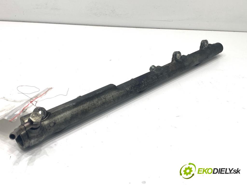 BMW E61 Kombi 2007 130 kW 525 d 2497 Lišta vstrekovacia 7788679 (Vstrekovacia lišta)