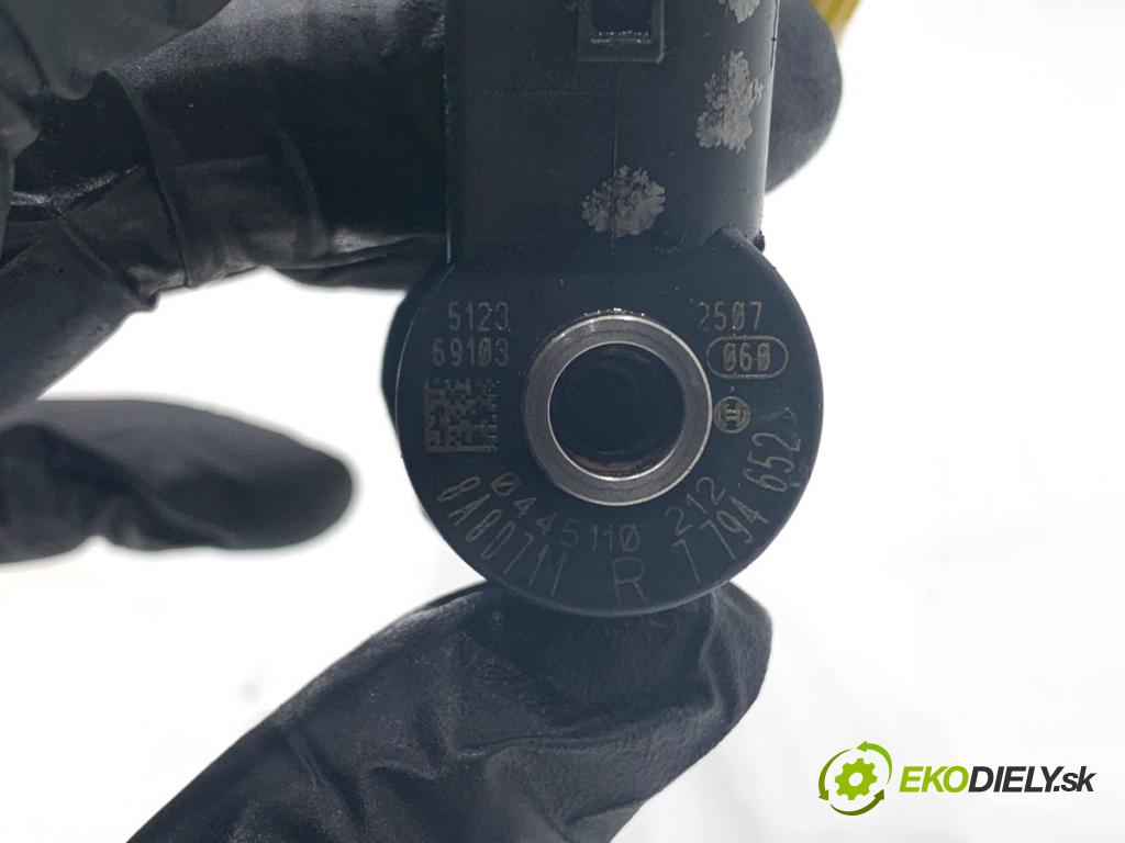 BMW E61 Kombi 2007 130 kW 525 d 2497 vstrekovač 7794652 (Vstrekovač paliva)