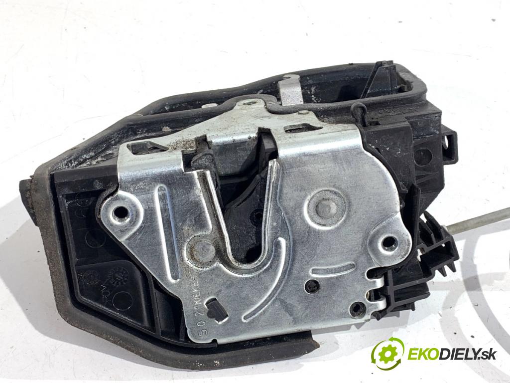 BMW F07 liftback 2013 135 kW 520 d 1995 zámok Dvere ľavy zad 7229459