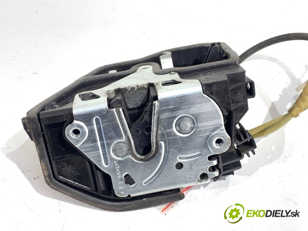 BMW F07 liftback 2013 135 kW 520 d 1995 zámok Dvere ľavy predný 7229461