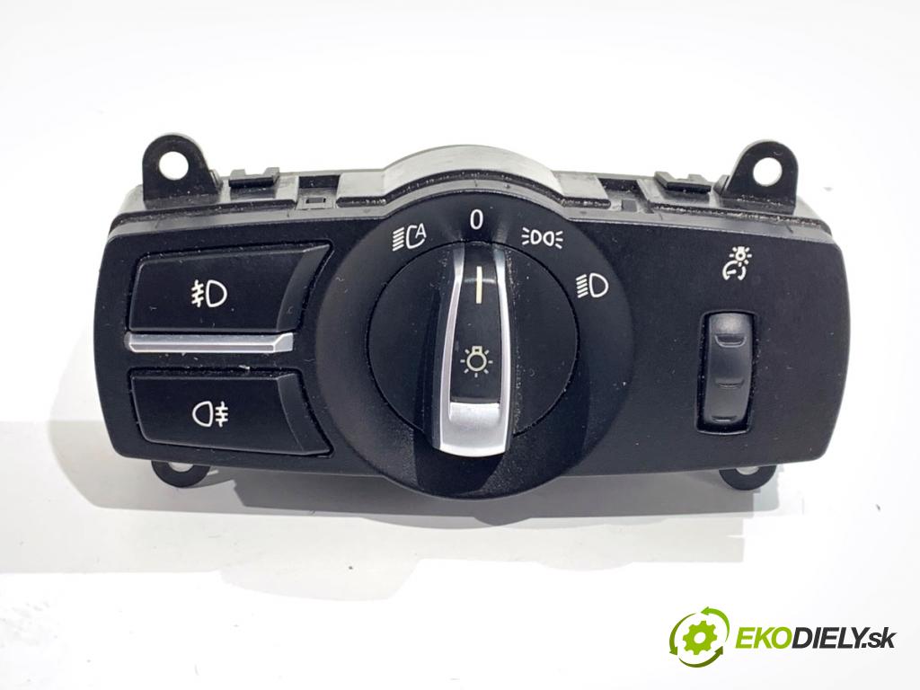BMW F07 liftback 2013 135 kW 520 d 1995 spínač světel 9192744