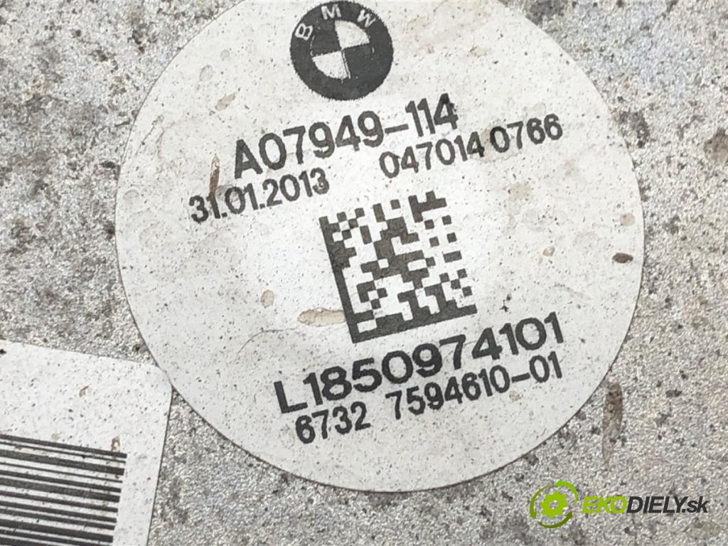 BMW F07 liftback 2013 135 kW 520 d 1995 Ventilátor chladiča 7594610 (Ventilátor)