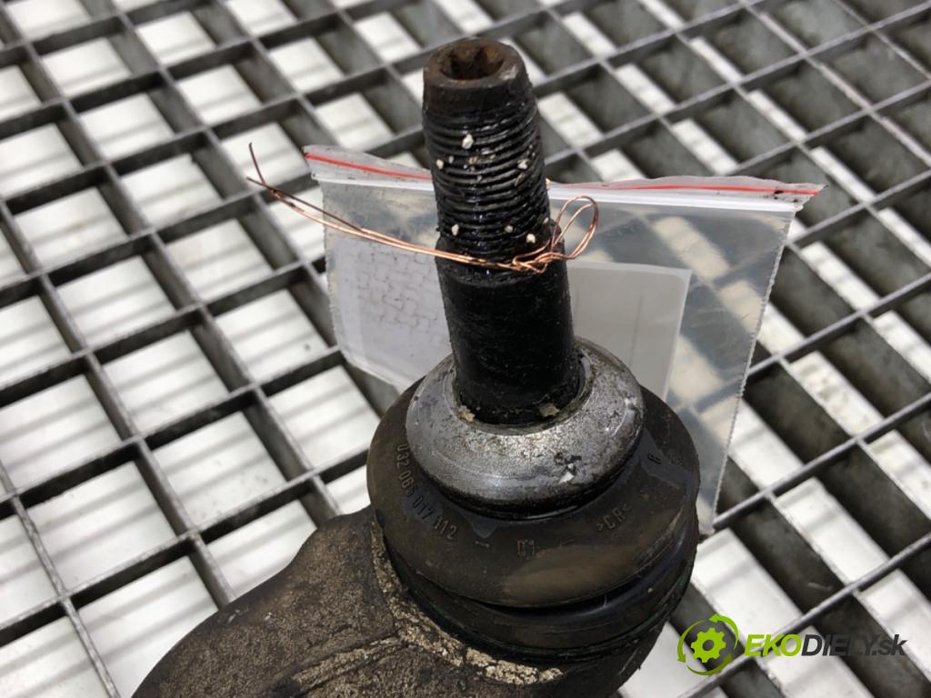 BMW F07 liftback 2013 135 kW 520 d 1995 Rameno pravy predný