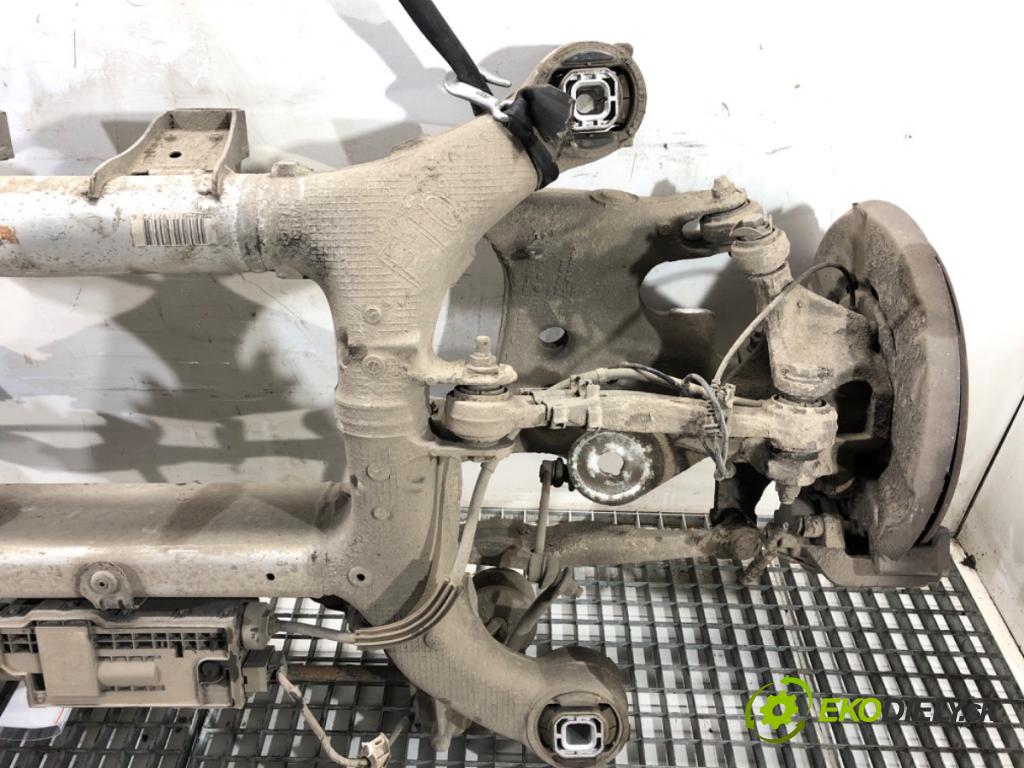 BMW F07 liftback 2013 135 kW 520 d 1995 Výstuha zad Mechanizmus brzdy 6856932