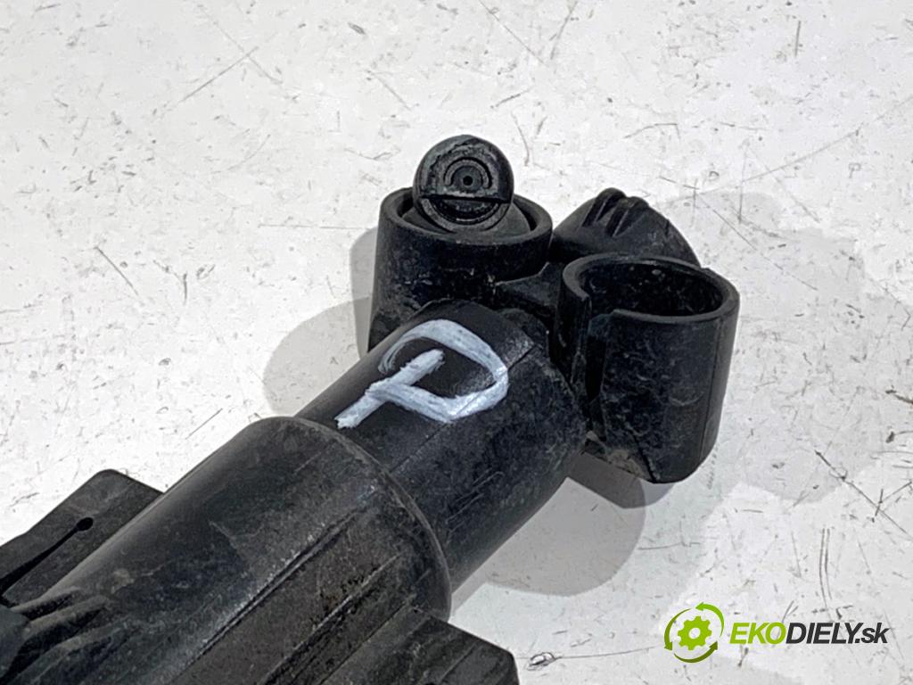 BMW F07 liftback 2013 135 kW 520 d 1995 ostrekovača svetla pravy predný 1300390131