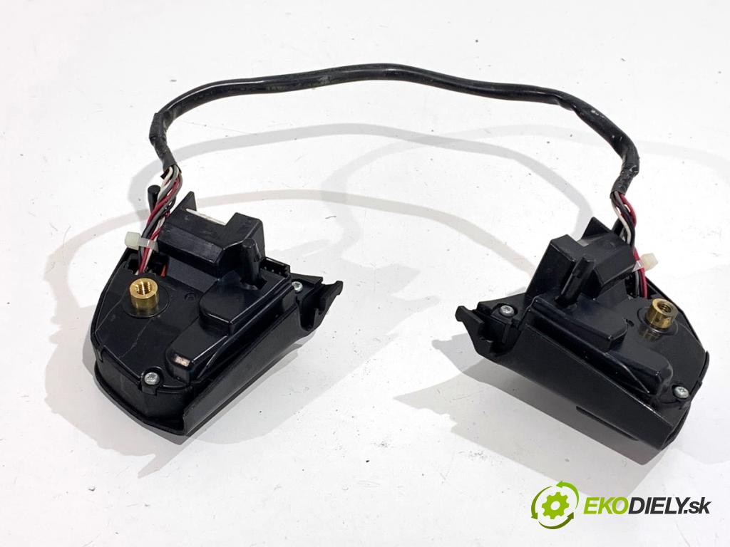 BMW F07 liftback 2013 135 kW 520 d 1995 SPÍNAČE: volantu 9229484