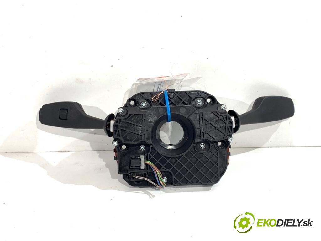 BMW F07 liftback 2013 135 kW 520 d 1995 Prepínač kombinovaný 9297778 (Prepínacie páčky pod volantom)