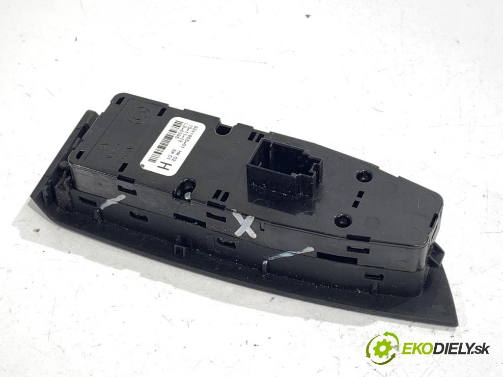 BMW F07 liftback 2013 135 kW 520 d 1995 Prepínač okien 9241955 (Prepínacie páčky pod volantom)