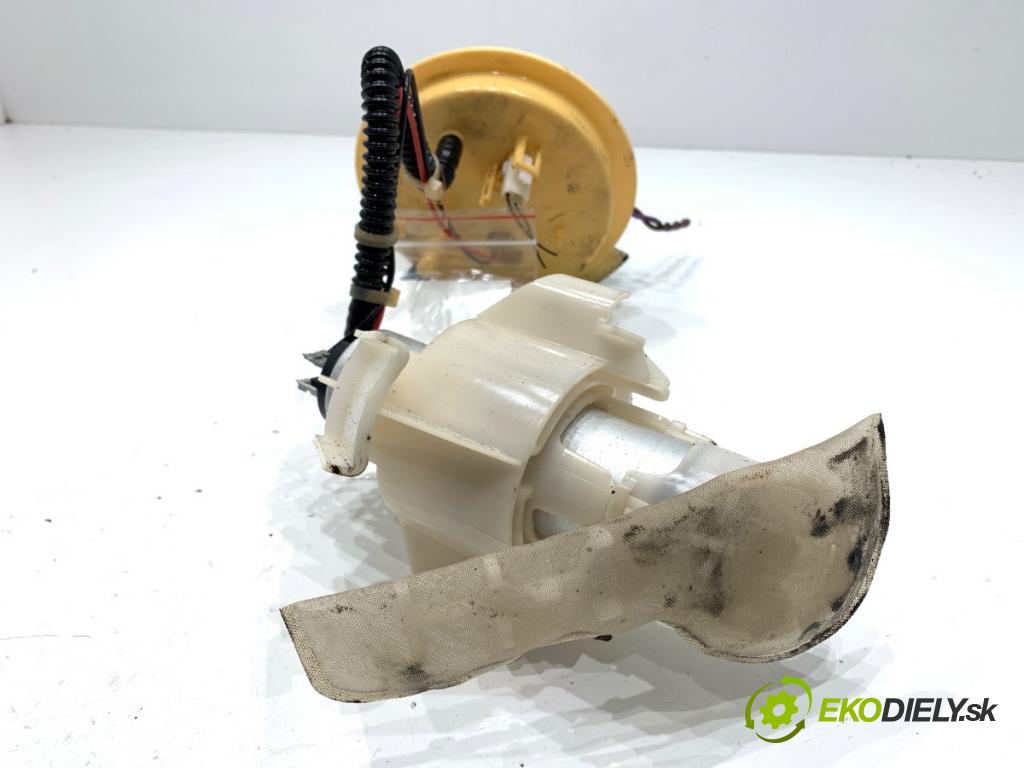 BMW F07 liftback 2013 135 kW 520 d 1995 pumpa paliva 7217065