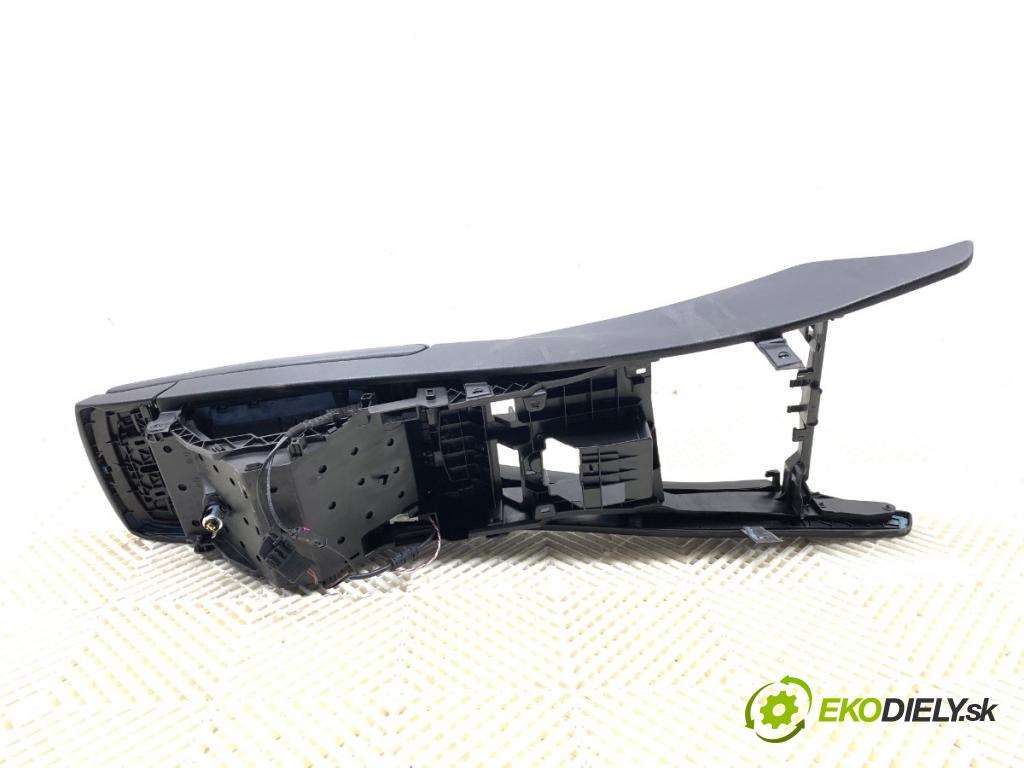 BMW F07 liftback 2013 135 kW 520 d 1995 Lakťová opierka 9178799 (Lakťová opierka)