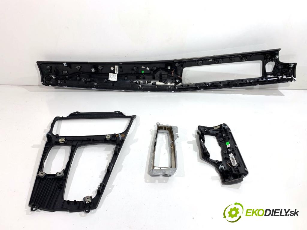 BMW F07 liftback 2013 135 kW 520 d 1995 lišty kryt 9185181 9189064 (Lišta)