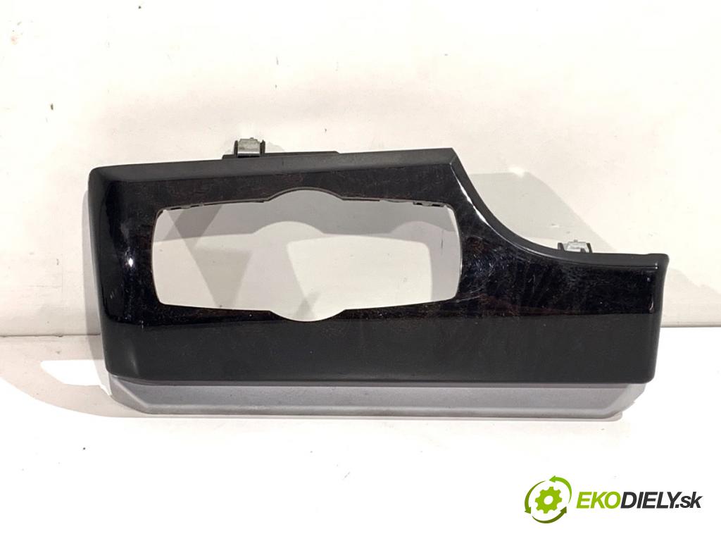 BMW F07 liftback 2013 135 kW 520 d 1995 lišty kryt 9185181 9189064 (Lišta)