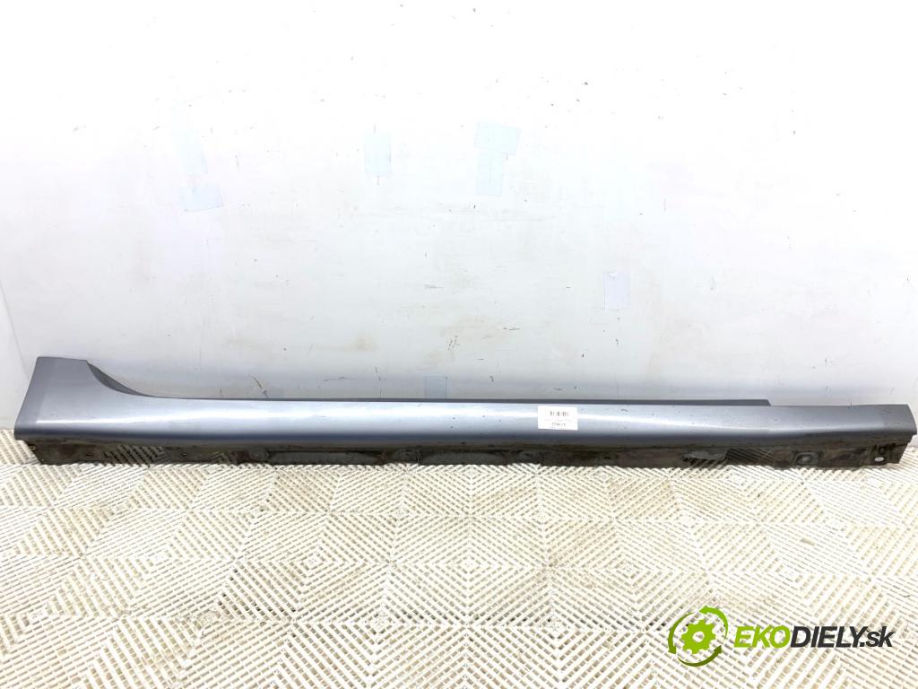 BMW F07 liftback 2013 135 kW 520 d 1995 Lišta prahová pravy 