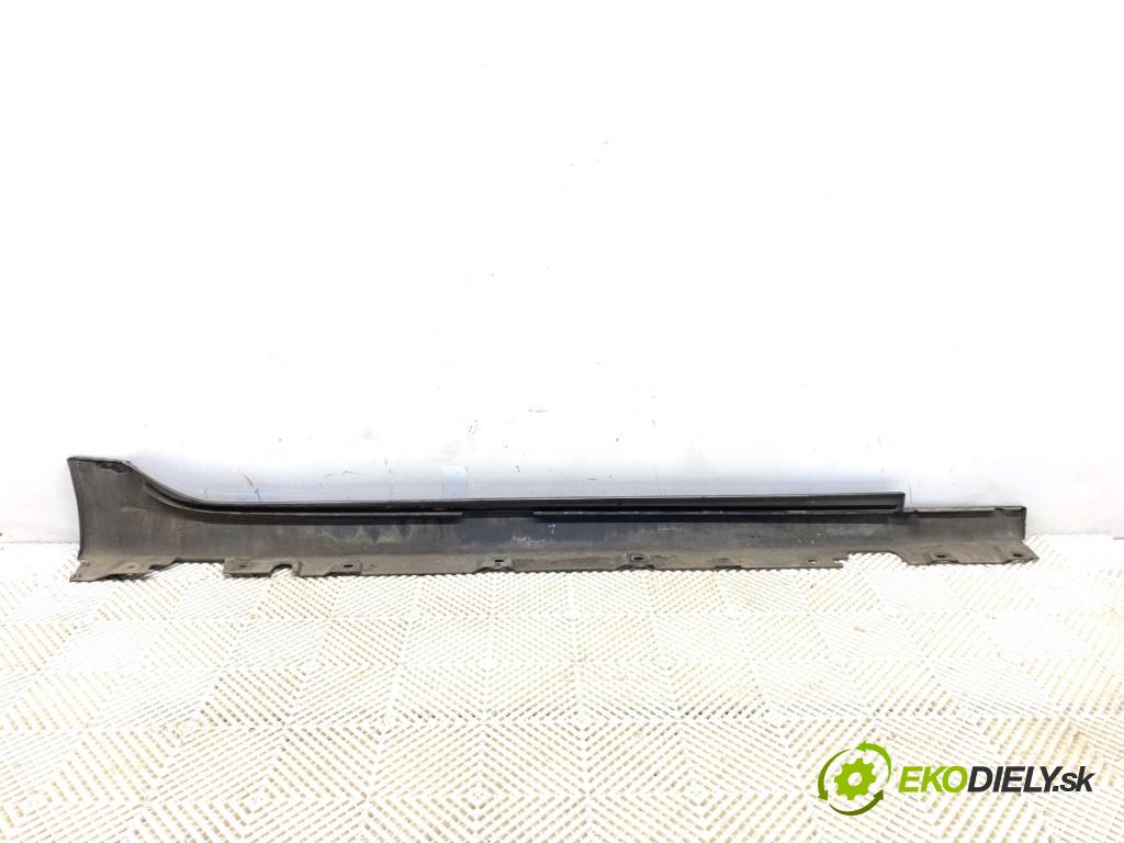 BMW F07 liftback 2013 135 kW 520 d 1995 Lišta prahová ľavy