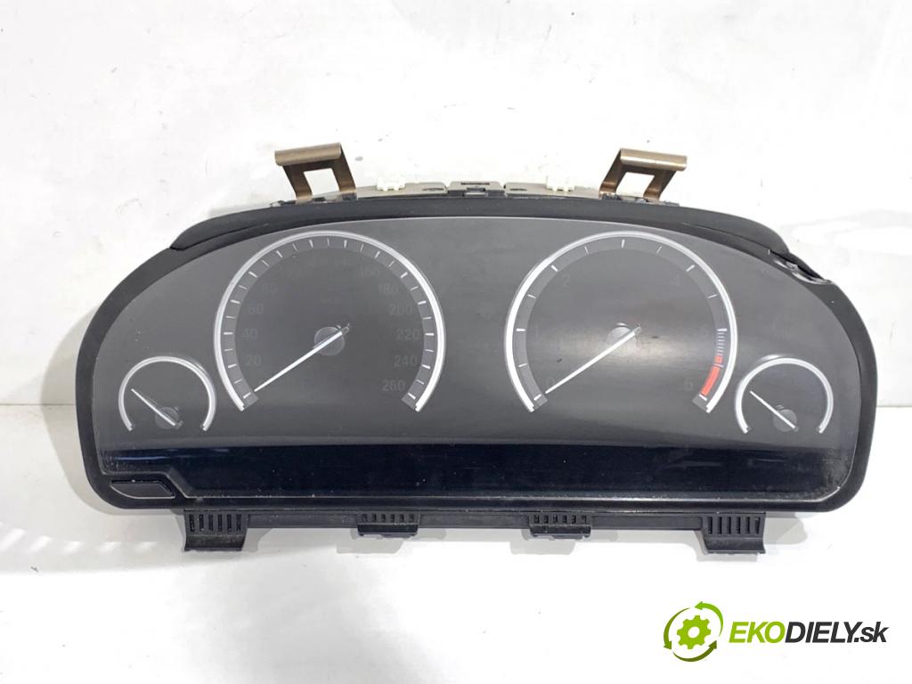 BMW F07 liftback 2013 135 kW 520 d 1995 Prístrojovka 9311652 (Prístrojová doska)
