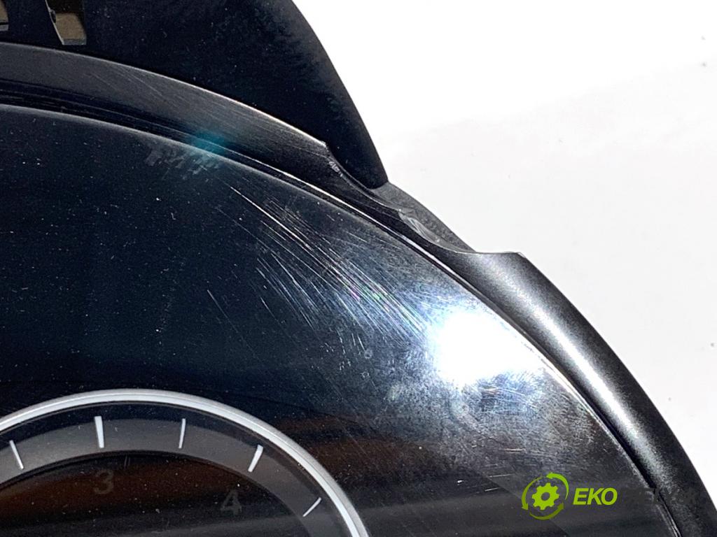 BMW F07 liftback 2013 135 kW 520 d 1995 Prístrojovka 9311652 (Prístrojová doska)