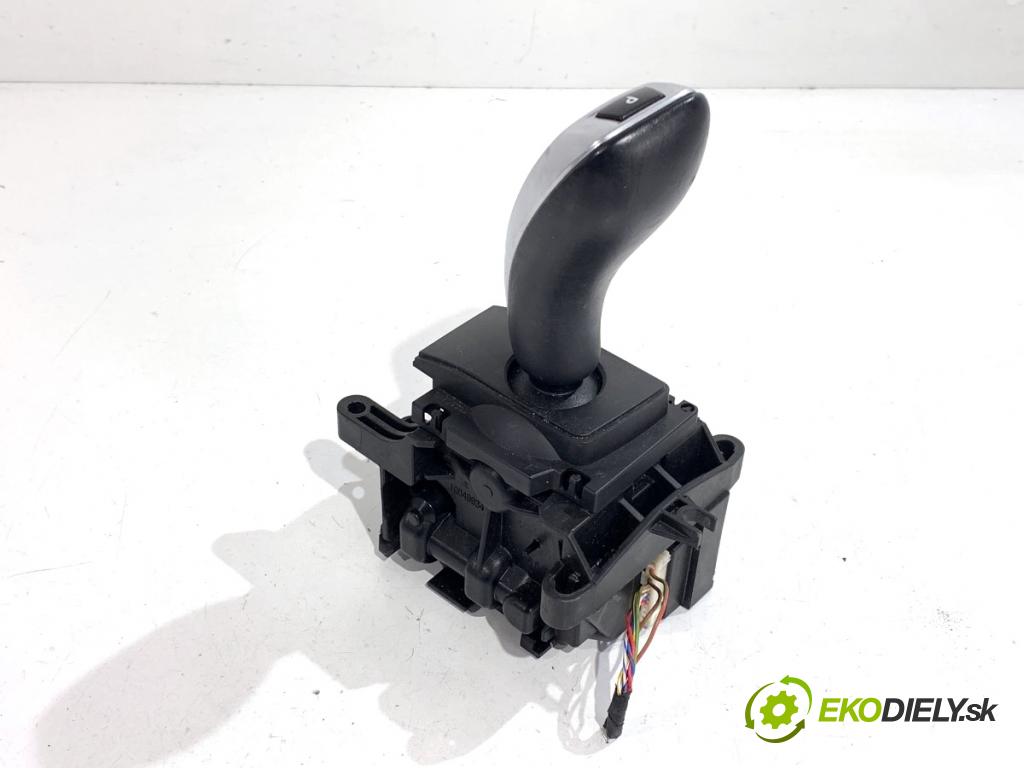 BMW F07 liftback 2013 135 kW 520 d 1995 Kulisa 9296904 (Rýchlostná páka (kulisa))