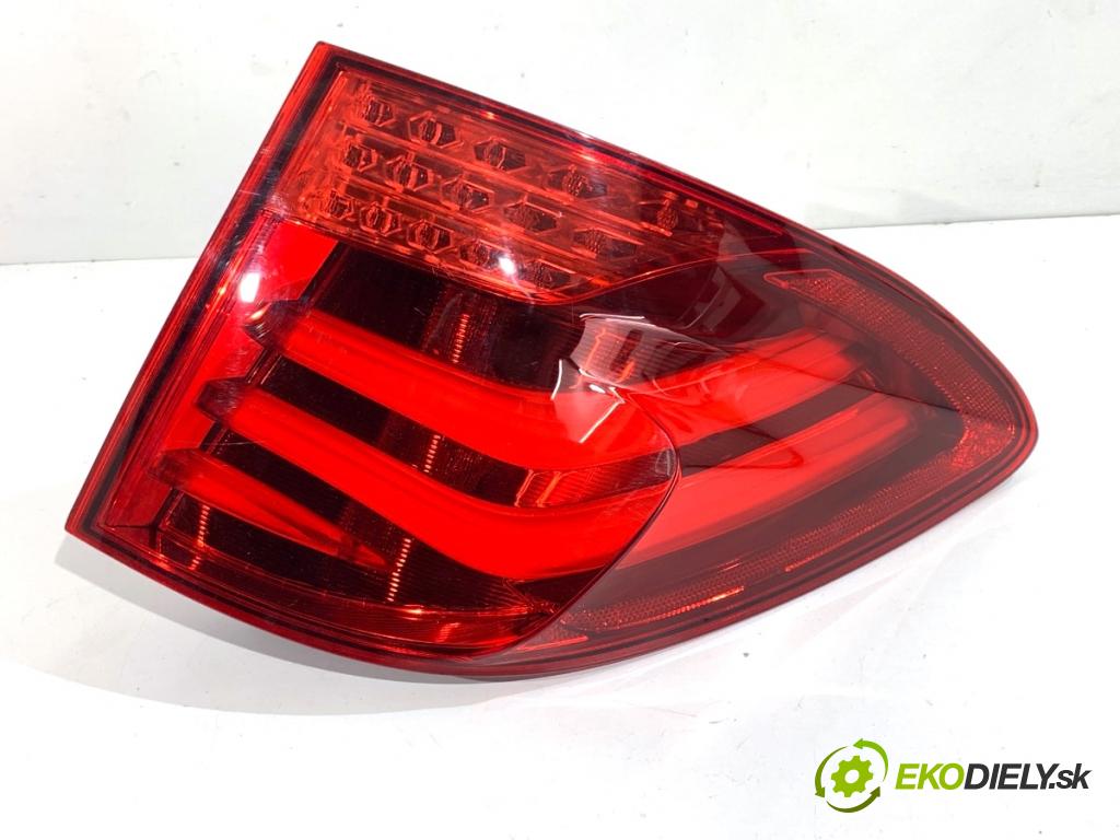 BMW F07 liftback 2013 135 kW 520 d 1995 Svetlo pravy zad 