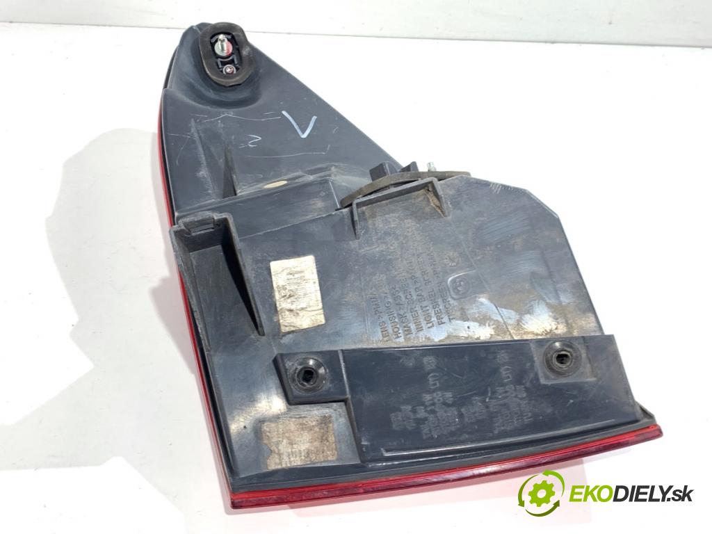 BMW F07 liftback 2013 135 kW 520 d 1995 Svetlo ľavy zad 89089345