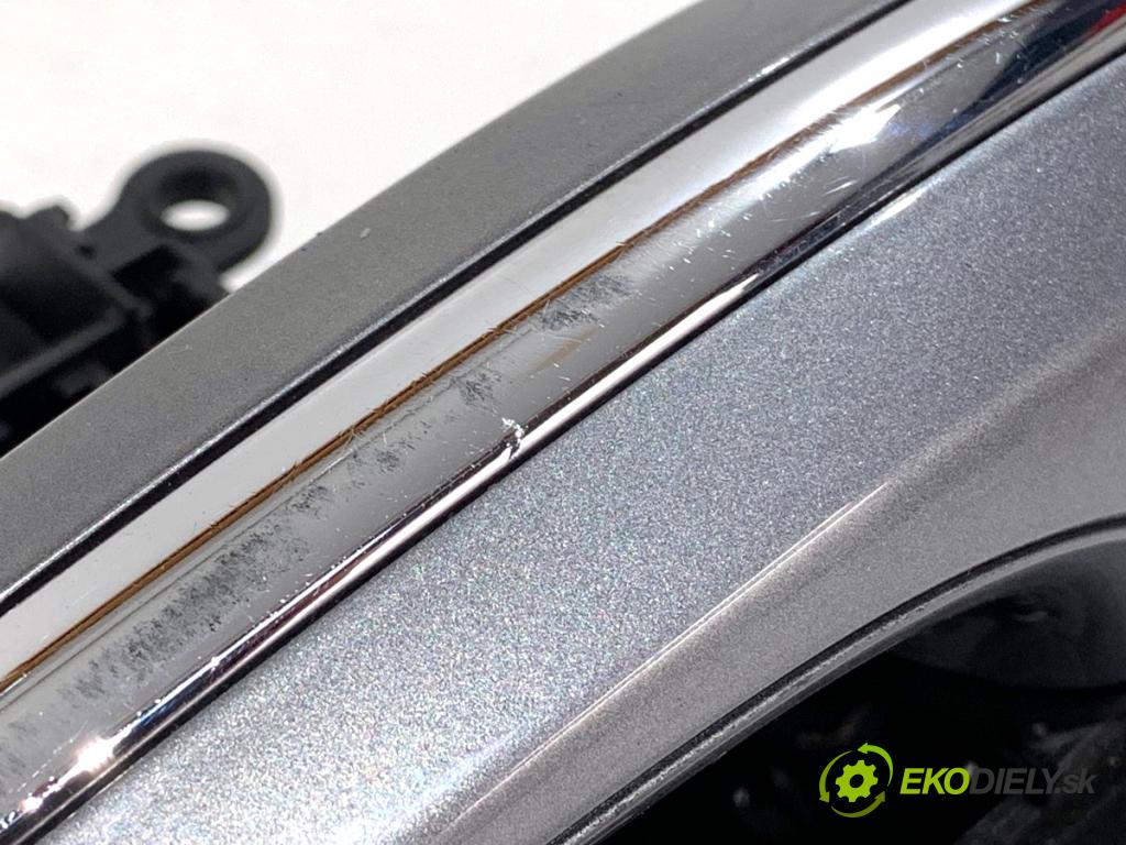 BMW F07 liftback 2013 135 kW 520 d 1995 Kľučka vonkajšia pravy zad 7175732