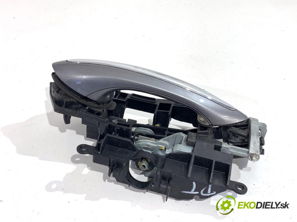 BMW F07 liftback 2013 135 kW 520 d 1995 Kľučka vonkajšia pravy zad 7175732