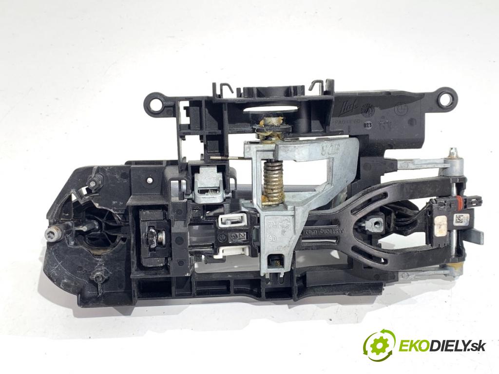 BMW F07 liftback 2013 135 kW 520 d 1995 Kľučka vonkajšia pravy zad 7175732