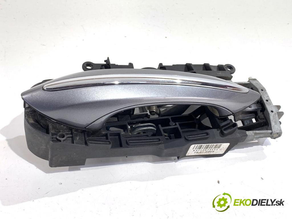 BMW F07 liftback 2013 135 kW 520 d 1995 Kľučka vonkajšia ľavy zad 7175731