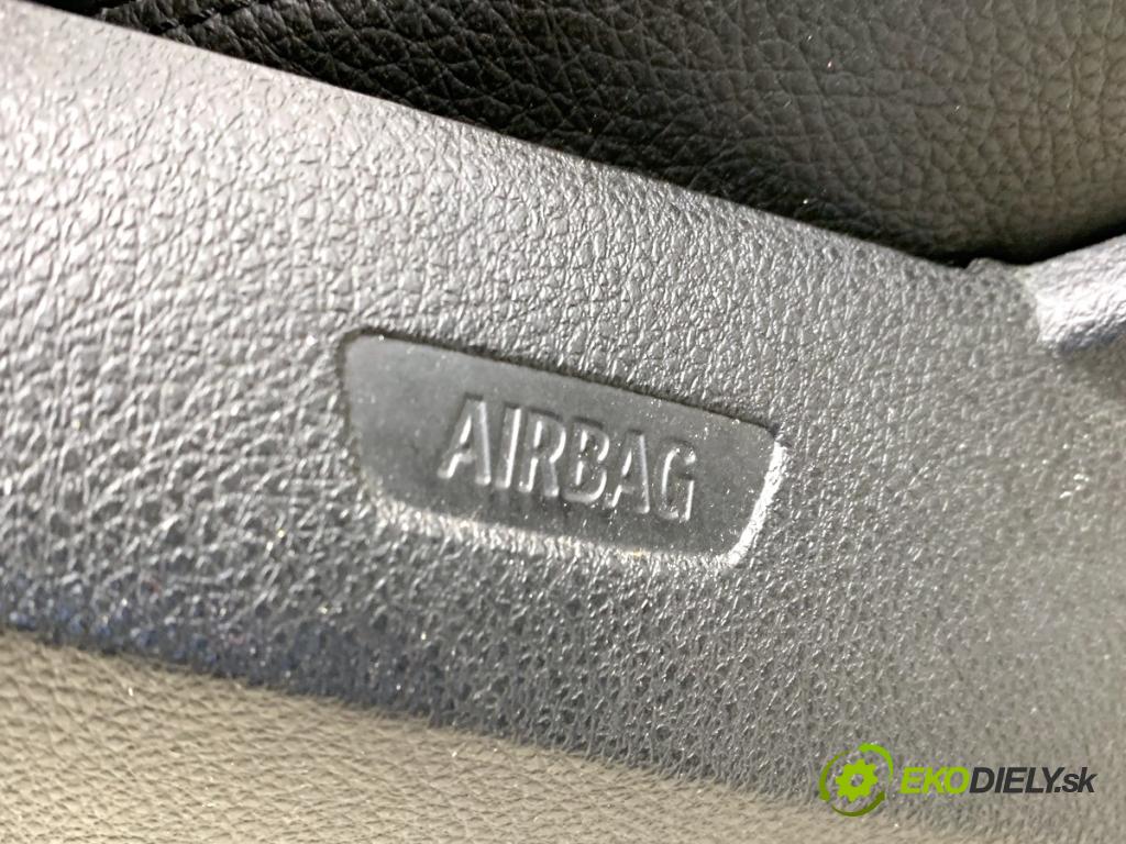 BMW F07 liftback 2013 135 kW 520 d 1995 Sedadlo pravy predný