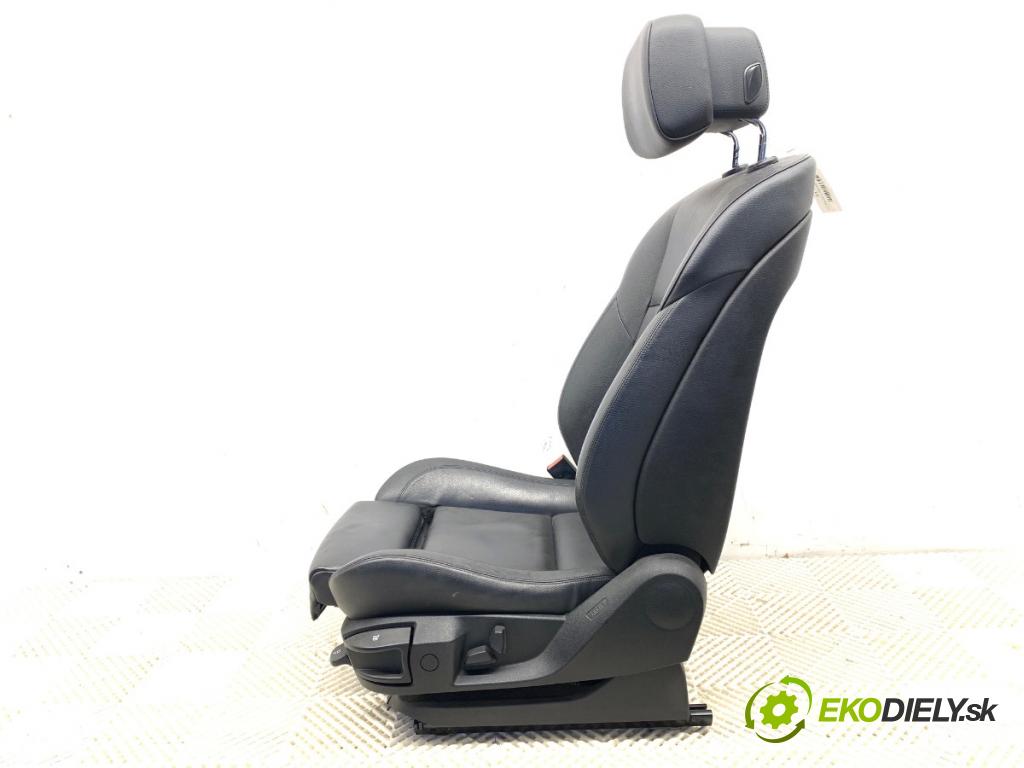 BMW F07 liftback 2013 135 kW 520 d 1995 Sedadlo ľavy predný