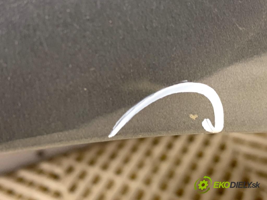 BMW F07 liftback 2013 135 kW 520 d 1995 Blatník pravy predný