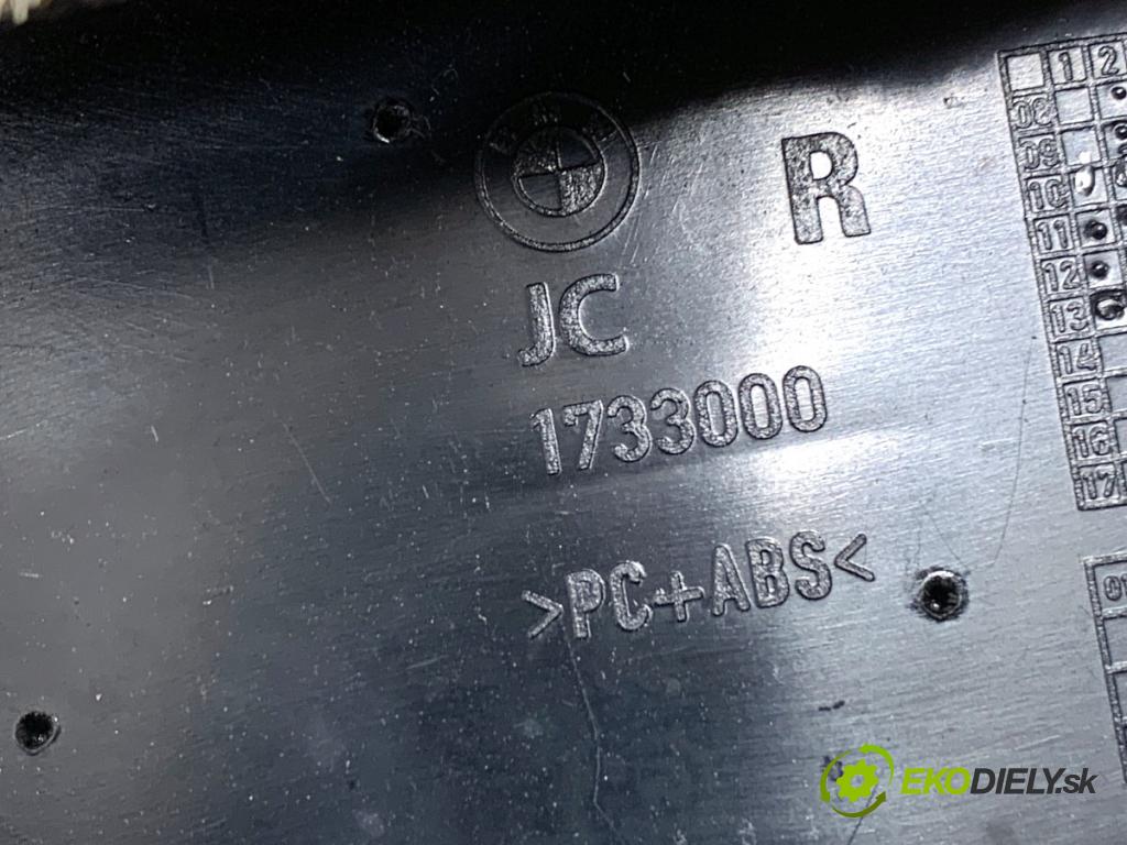 BMW F07 liftback 2013 135 kW 520 d 1995 čalúnenie Dvere pravy zad