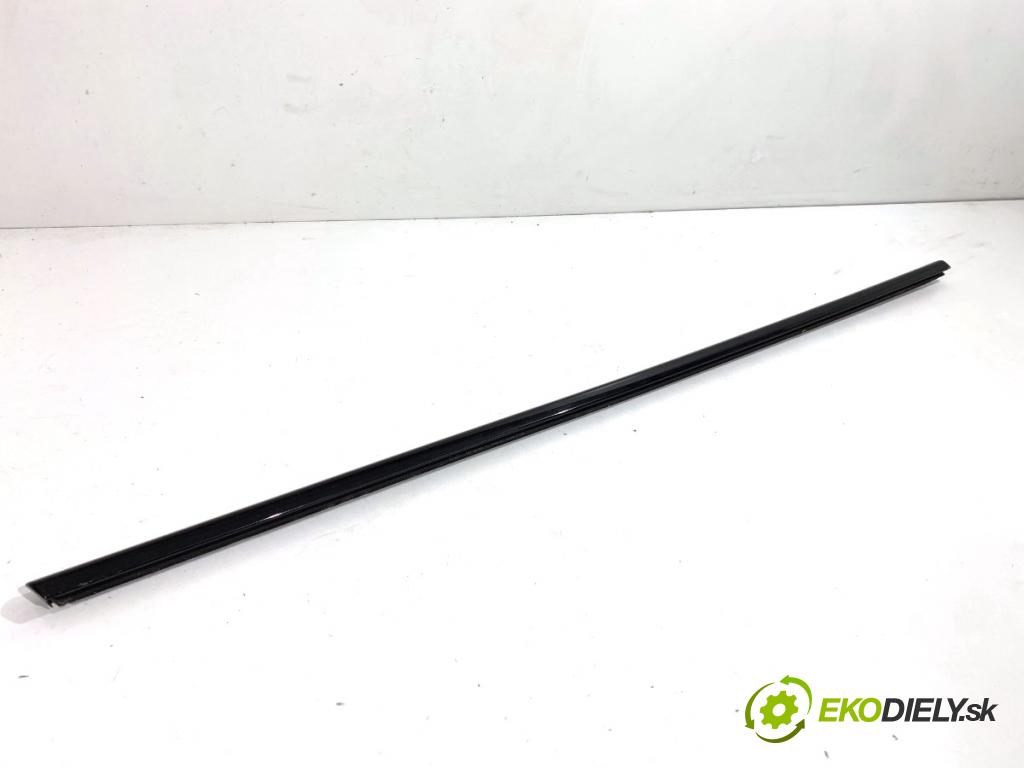BMW F07 liftback 2013 135 kW 520 d 1995 Lišta Sbírání: predný pravy