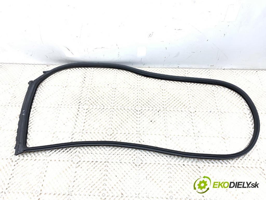 BMW F07 liftback 2013 135 kW 520 d 1995 tesnenie Dvere predný ľavá strana 