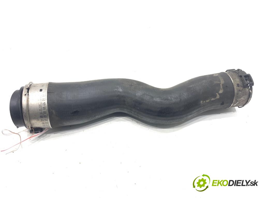 BMW F07 liftback 2013 135 kW 520 d 1995 Rúra vzduchu 7810614