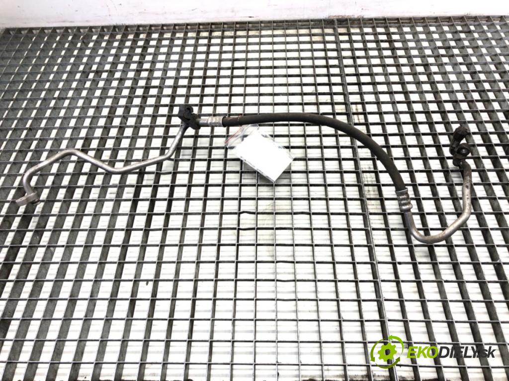 BMW F07 liftback 2013 135 kW 520 d 1995 rúrka klimatizace  (Trubka klimatizace)