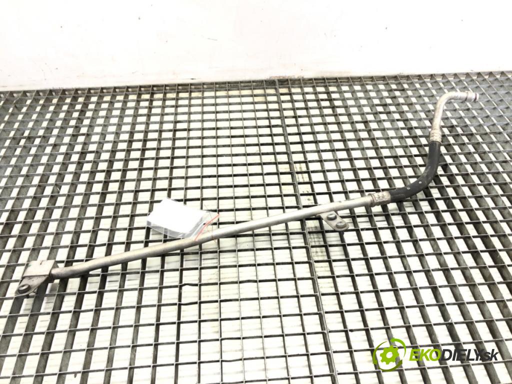 BMW F07 liftback 2013 135 kW 520 d 1995 rúrka klimatizace 9201927 (Trubka klimatizace)