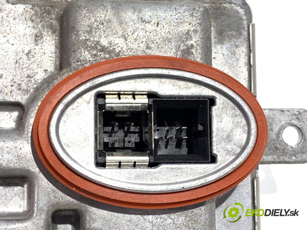 BMW F07 liftback 2013 135 kW 520 d 1995 Menič XENON 7318327 (Riadiaca jednotka xenónu)