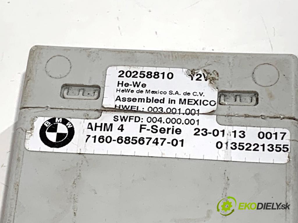 BMW F07 liftback 2013 135 kW 520 d 1995 Modul ťažného oka 6856747 (Riadiaca jednotka ostatné)