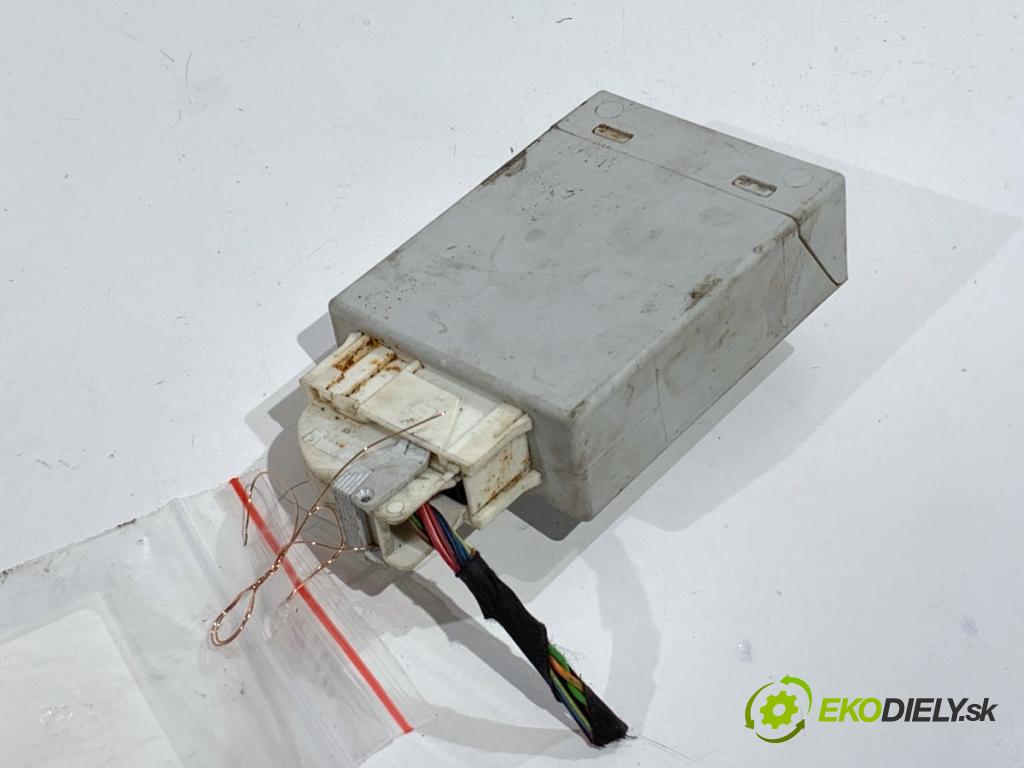 BMW F07 liftback 2013 135 kW 520 d 1995 modul nápravy 6857942