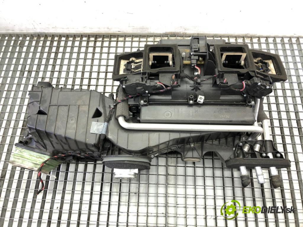 BMW F07 liftback 2013 135 kW 520 d 1995 Výhrevné teleso, radiátor kúrenia KOMBAJN 9202574