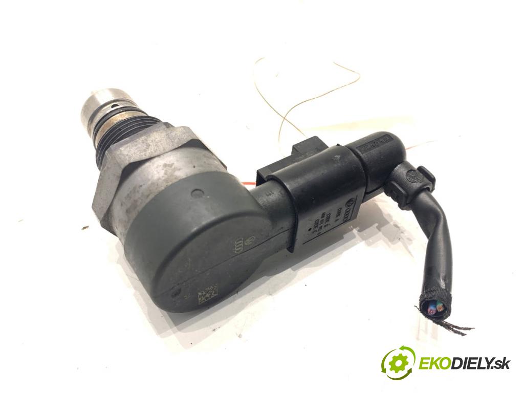 VW PASSAT B7 Kombi 2013 103 kW 2.0 TDI 1968 Snímač tlaku paliva 057130764AB (Snímač)