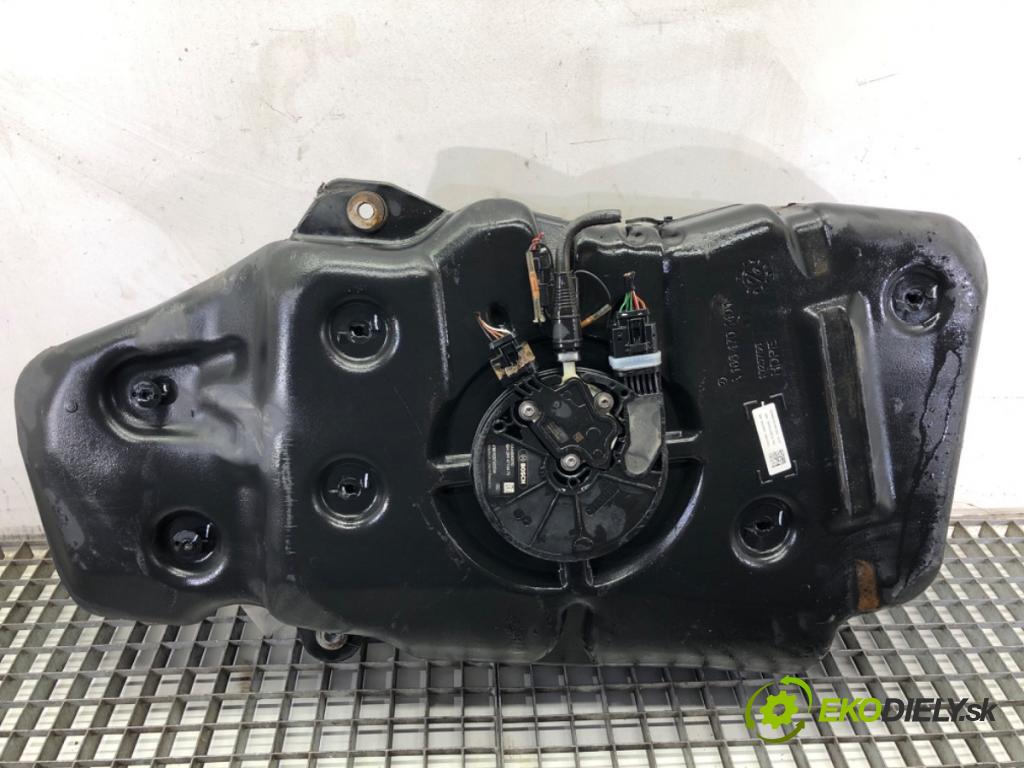 MERCEDES-BENZ GLE SUV 2018 190 kW 350 d 4-matic (166.024) 2987 Nádržka SCR: A1664704401 A0994710475