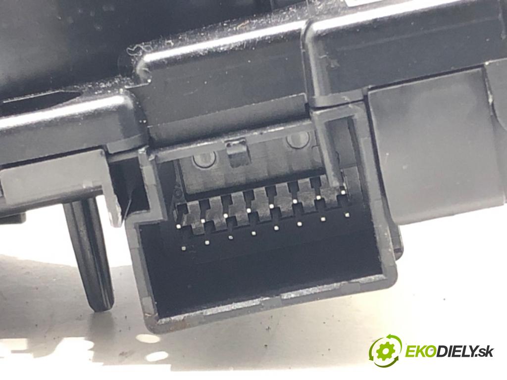 VW PASSAT B7 sedan 2015 125 kW 1.8 TSI 1798 kroužek slimák airbag 5K0953569AH (Airbag)